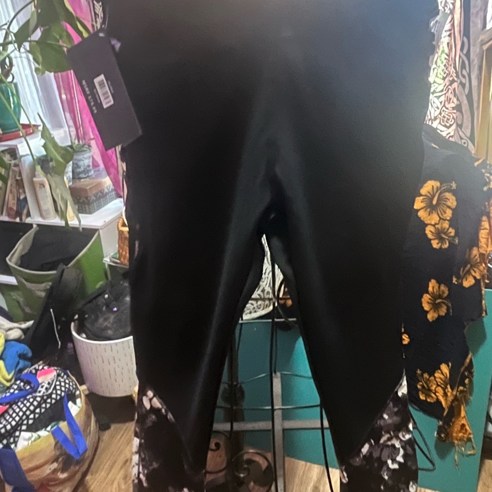 Black and purple Patterned Leggings